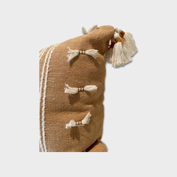 Indian pillow with tassels - Picture 4 of 4